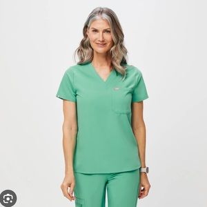 Figs surgical green set